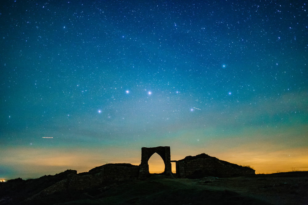 Grosnez Castle at night